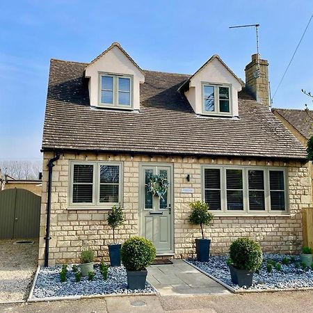 Lavender Lodge Bourton Bourton-on-the-Water Exterior foto